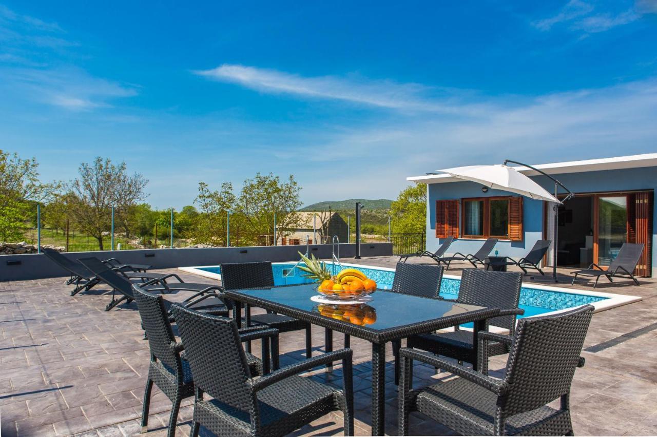Holiday Home Villa Marija Radosic  外观 照片