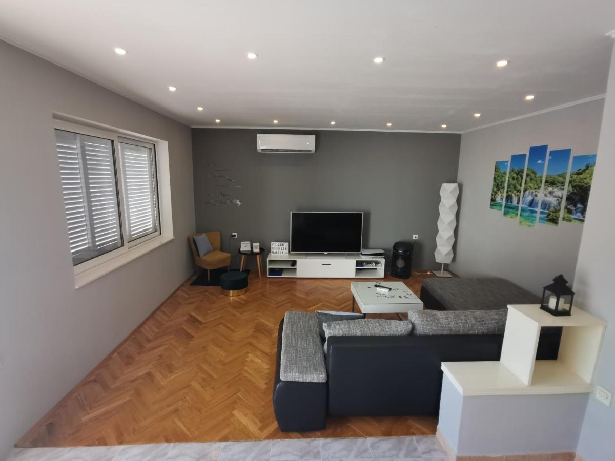 Holiday Home Villa Marija Radosic  外观 照片